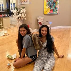 Meet your Posher, Victoria